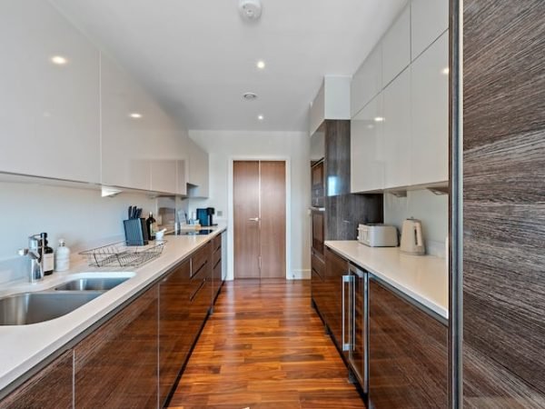 bb631ed0-795c-4142-b310-310cc3868c1f