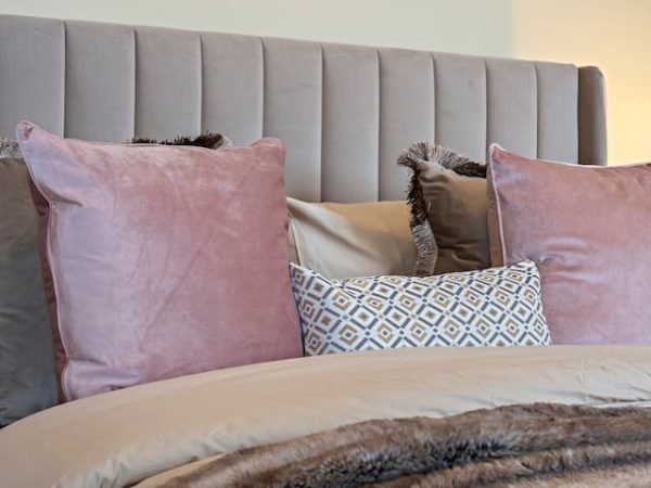 ec44a876-38c4-4056-929e-b1cc89e17bdd